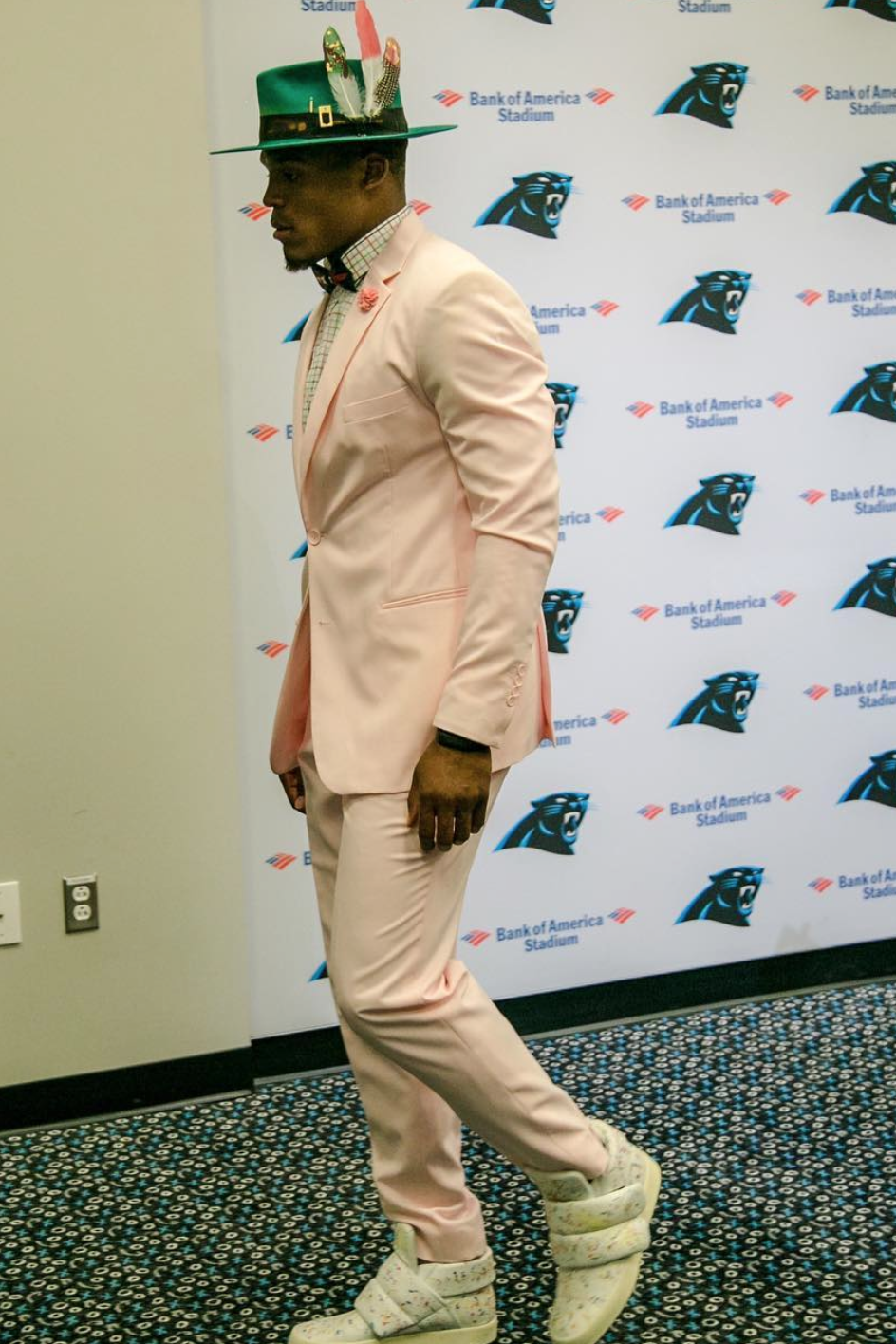 The 15 Most Outrageous Celebrity Looks of 2016
